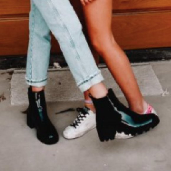 Roonie Bootie - Picture 16 of 16